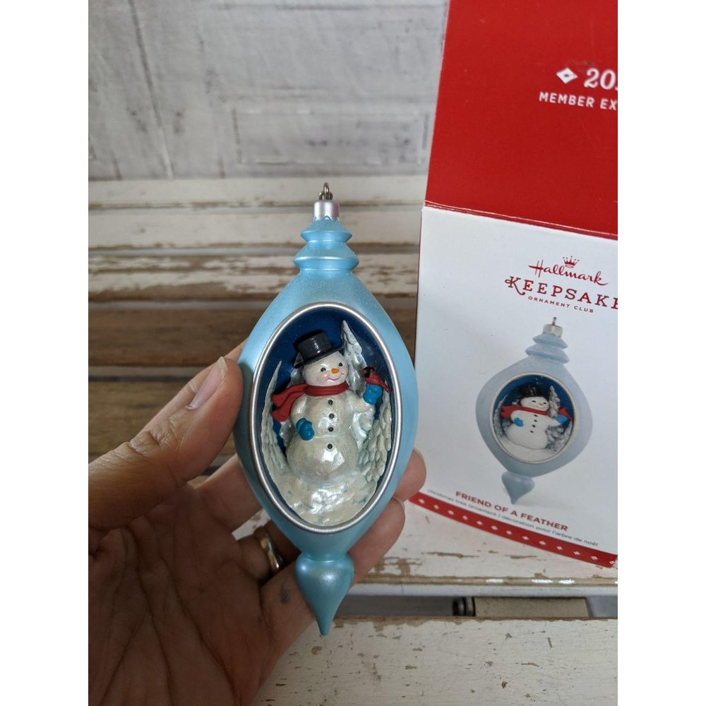 Hallmark friend of a feather snowman cardinal 2015